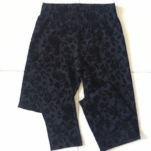 CALZEDONIA: Black Winter Leggings: Kids Size 10